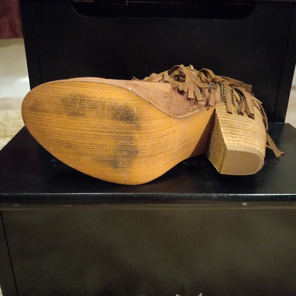 Heeled Booties - Picture 9 of 9